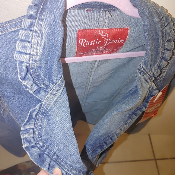 Rustic Denim blazer jacket with pearl like buttons on pockets. - Picture 7 of 8